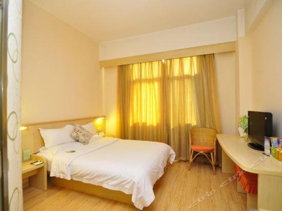 City Star Ji Feng Branch Kunming Exterior foto